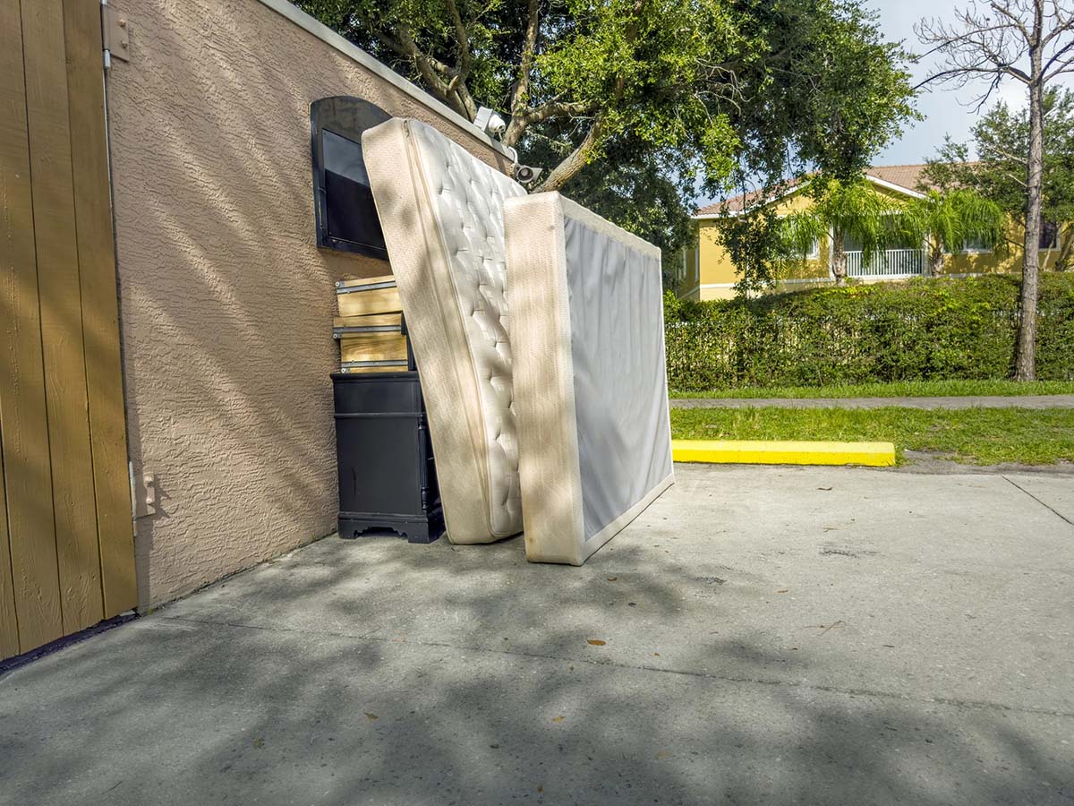 Mattress Removal in Edmonton